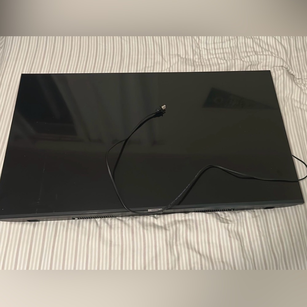 Samsung 43-inch Class TU700D Crystal UHD 4K Smart LED TV from 2020